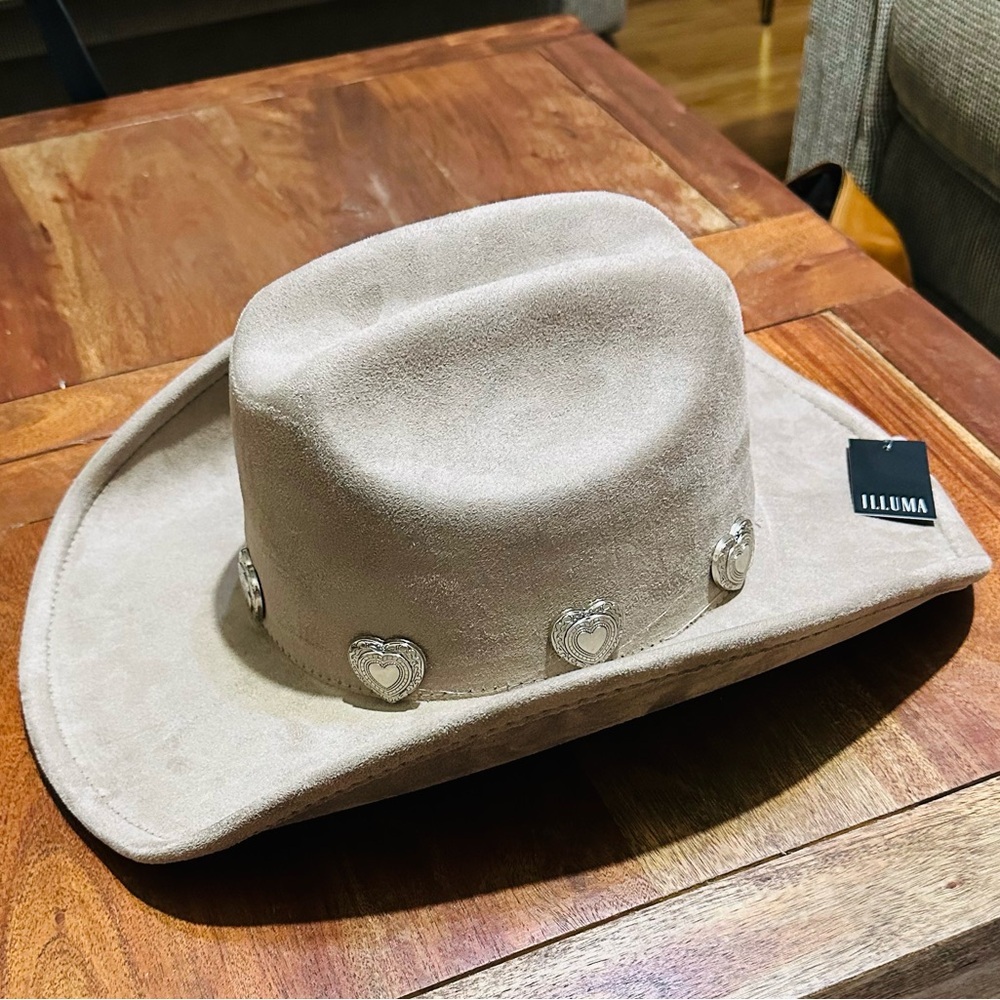 ILLUMA Cowboy Beige Hat